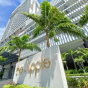 https://the-apple-residence.hotelsinmalacca.net