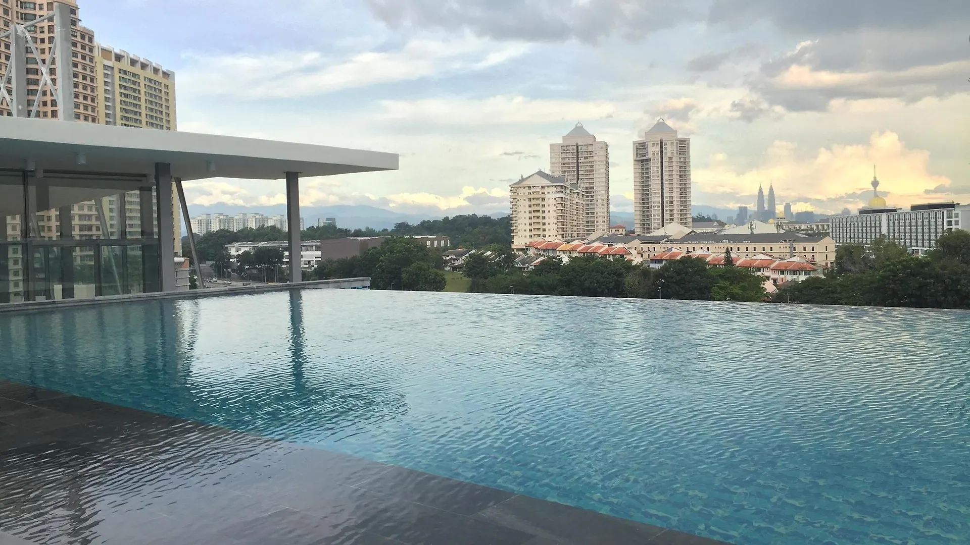 The Signature Hotel & Serviced Suites Kuala Lumpur Malaysia