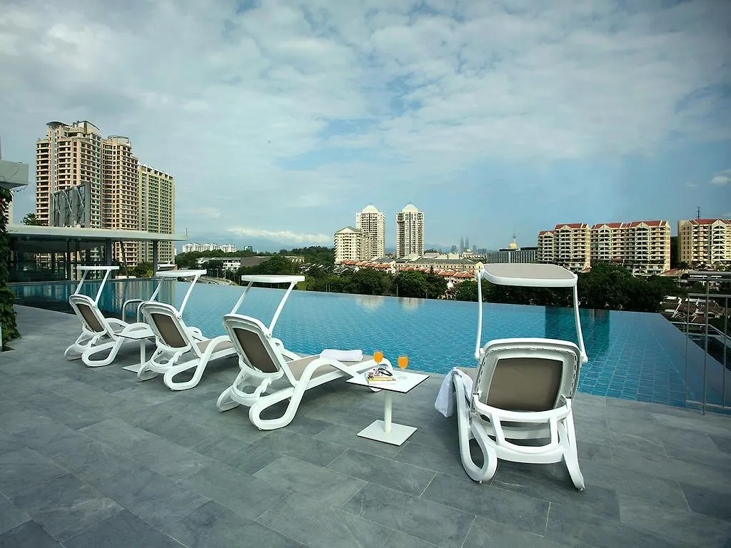 The Signature Hotel & Serviced Suites Kuala Lumpur